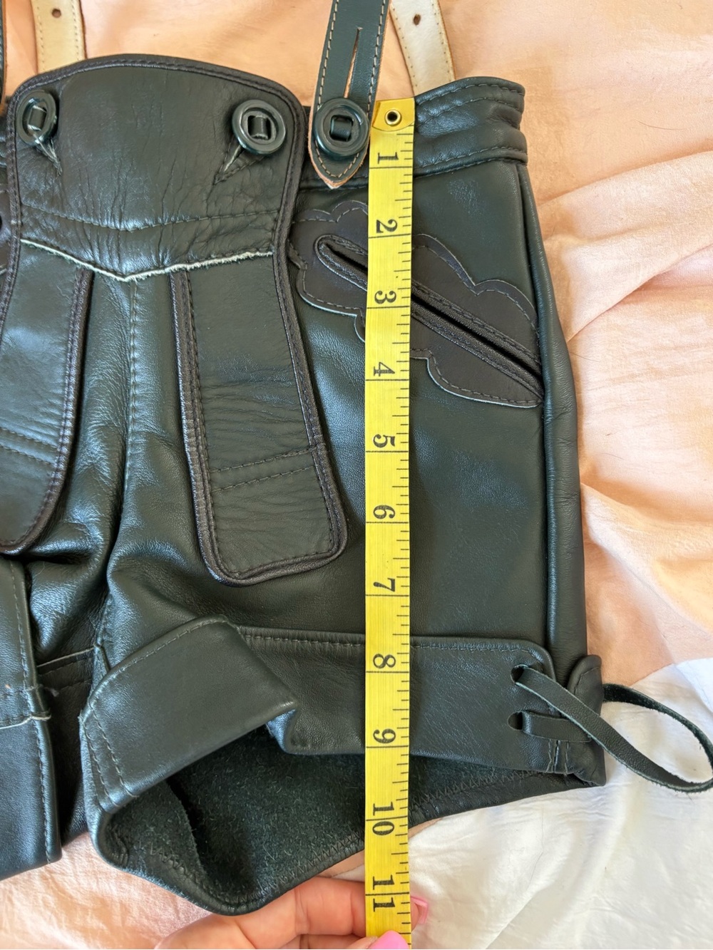 VNTG German Bavarian Lederhosen Shorts Green Leather Child 2 Suspend Octoberfest - Picture 7 of 7